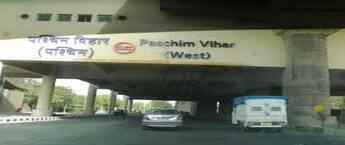 Advertising in Paschim Vihar West metro station, Back Lit Panel Advertising in Paschim Vihar West Metro Station